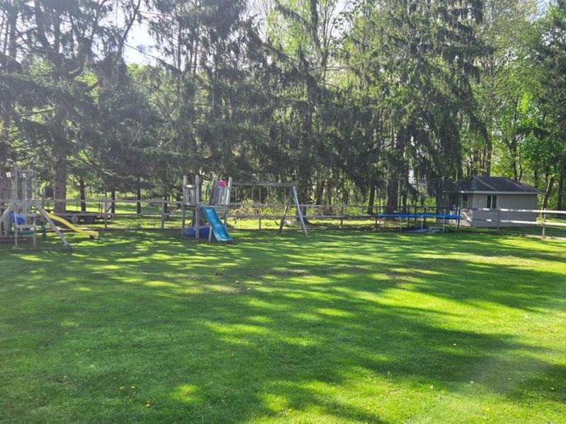 8113 Darrow Road, Huron, OH 44839 Photo 9