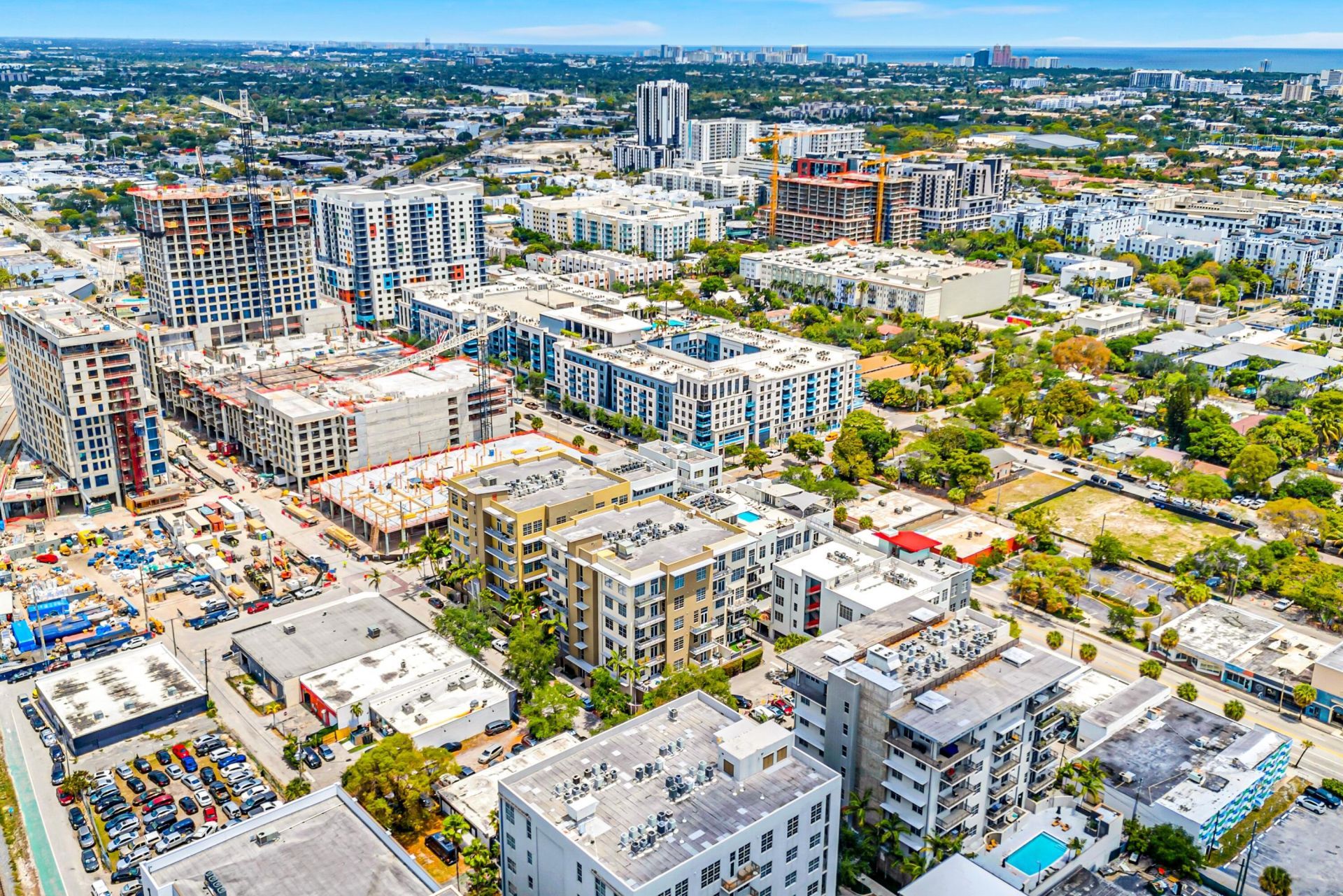 425 N Andrews Avenue, Unit 303, Fort Lauderdale, FL 33301 Photo