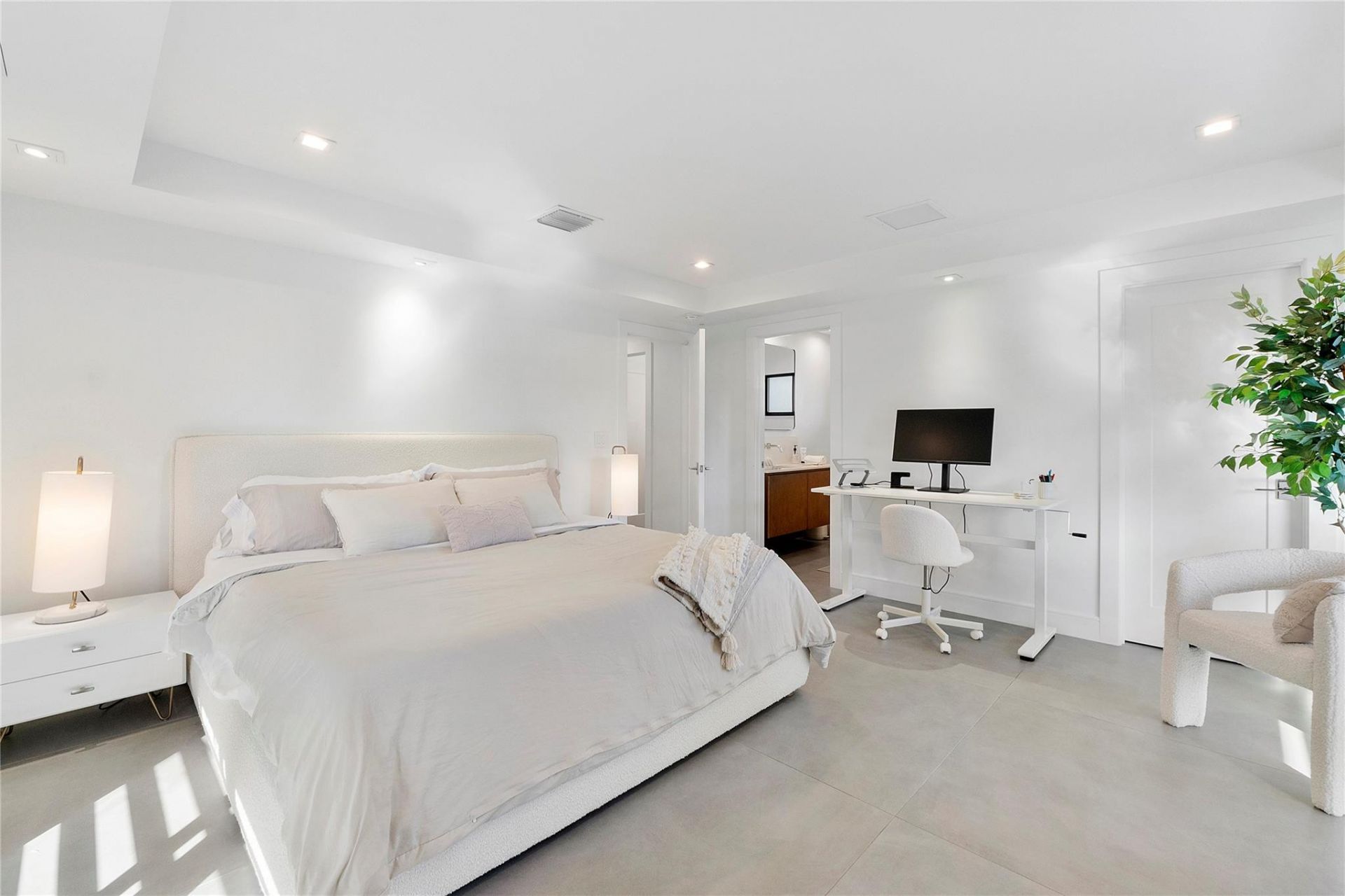 500 NE 14th Avenue, Fort Lauderdale, FL 33301 Photo