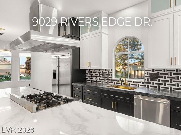 9029 Rivers Edge Drive , Las Vegas, NV 89117