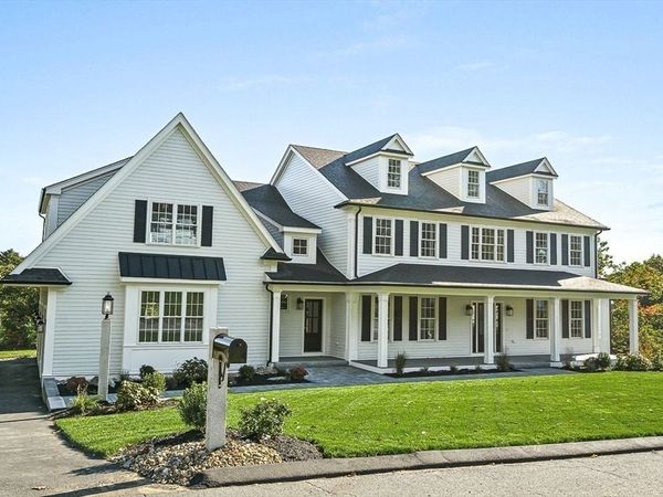 14 Liana Street, Woburn, MA 01801