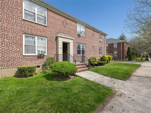 3503 205th Street , Unit 330, Bayside, NY 11361