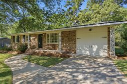411 Forest Circle photo 4