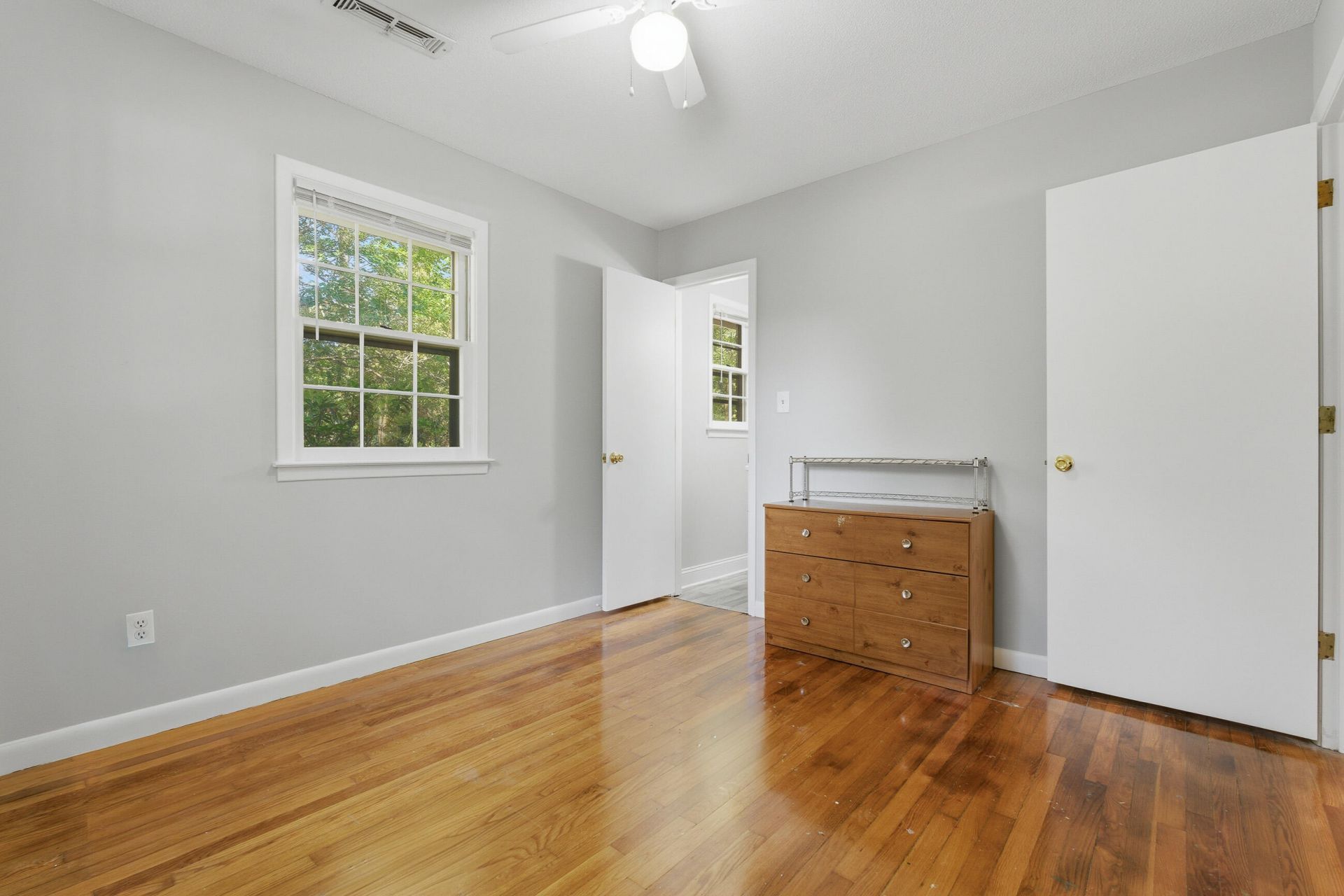411 Forest Circle Photo 30