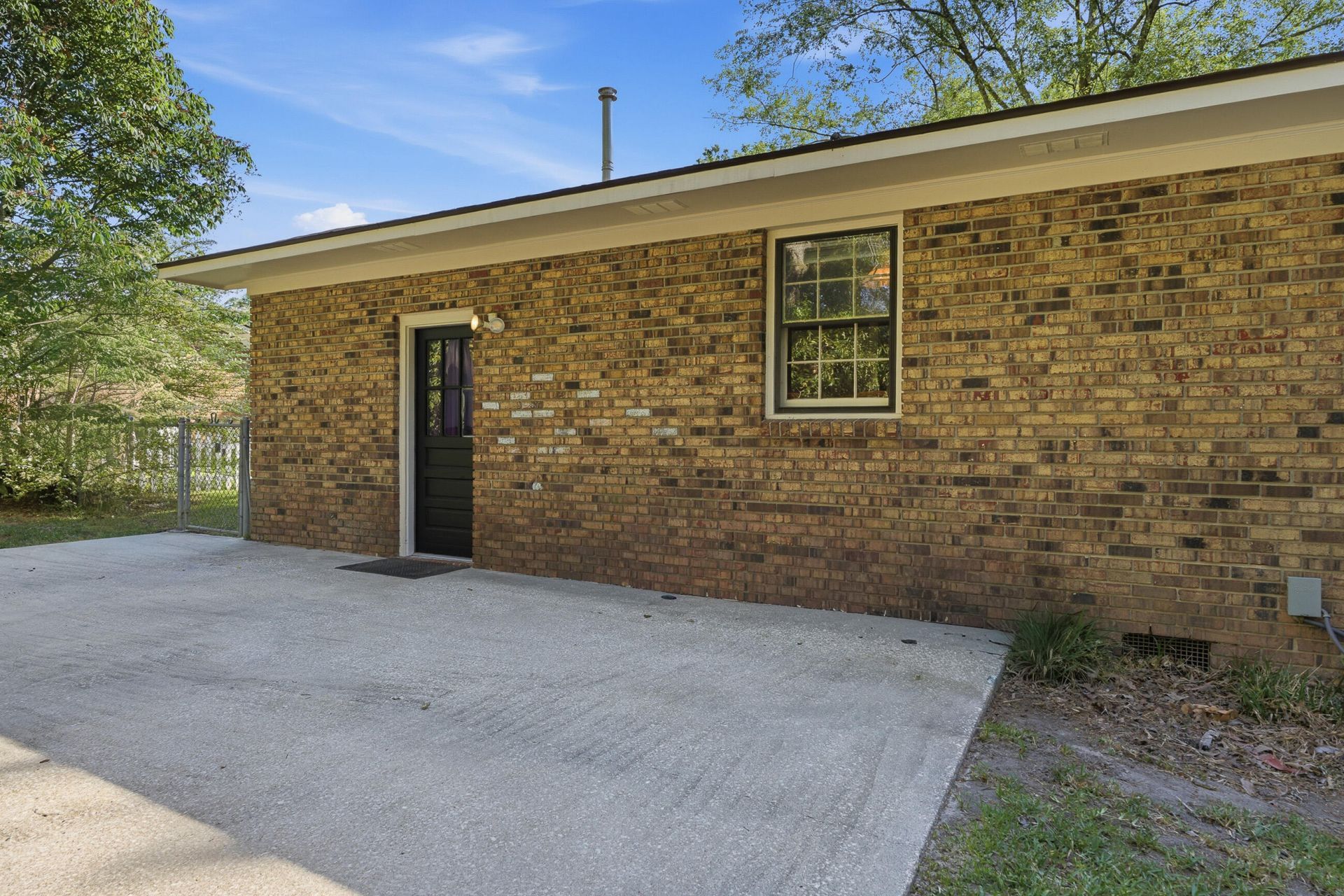 411 Forest Circle Photo 35