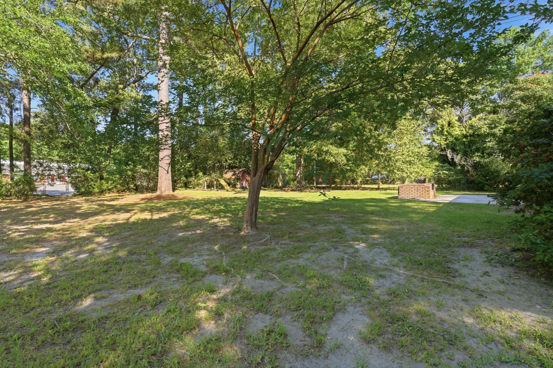 411 Forest Circle Photo 7