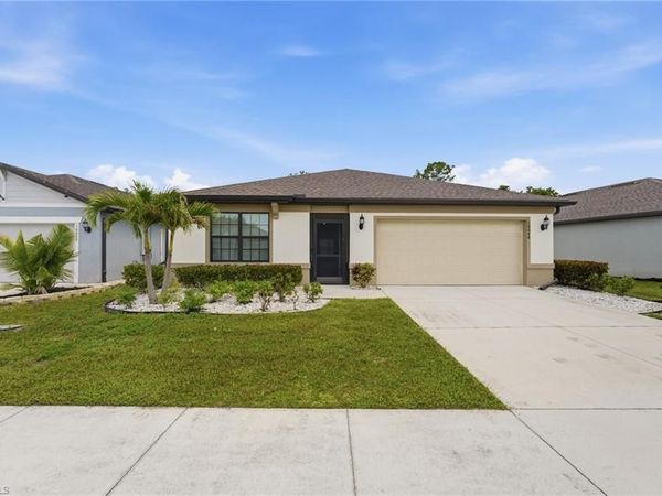 16048 Beachberry DR , NORTH FORT MYERS, FL 33917
