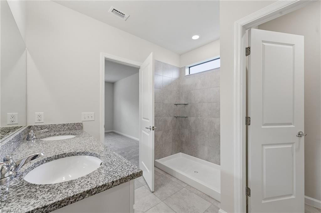 16048 Beachberry Dr, North Fort Myers, FL 33917 Photo