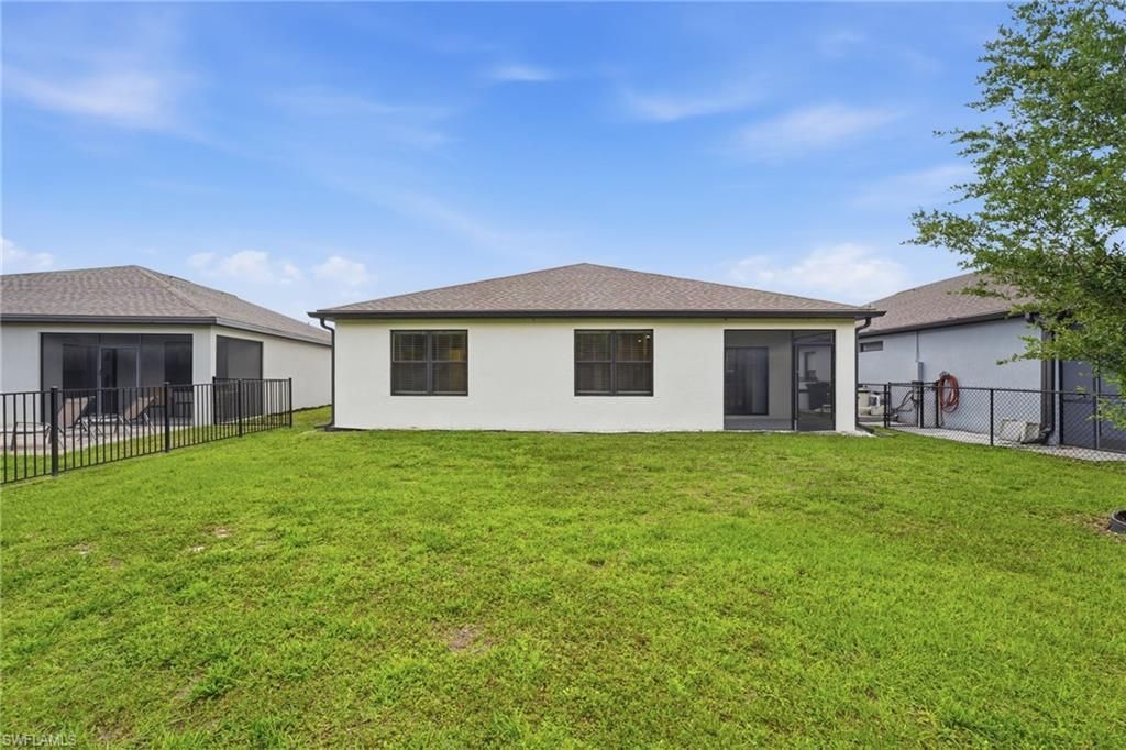 16048 Beachberry Dr, North Fort Myers, FL 33917 Photo