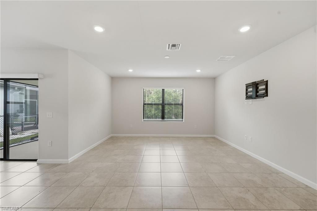 16048 Beachberry Dr, North Fort Myers, FL 33917 Photo