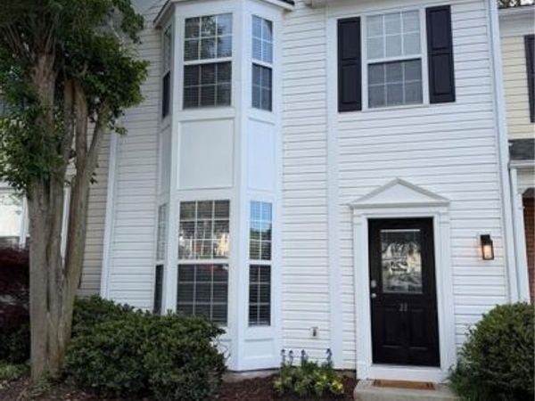 10900 Wittenridge Drive, Unit J8, Alpharetta, GA 30022