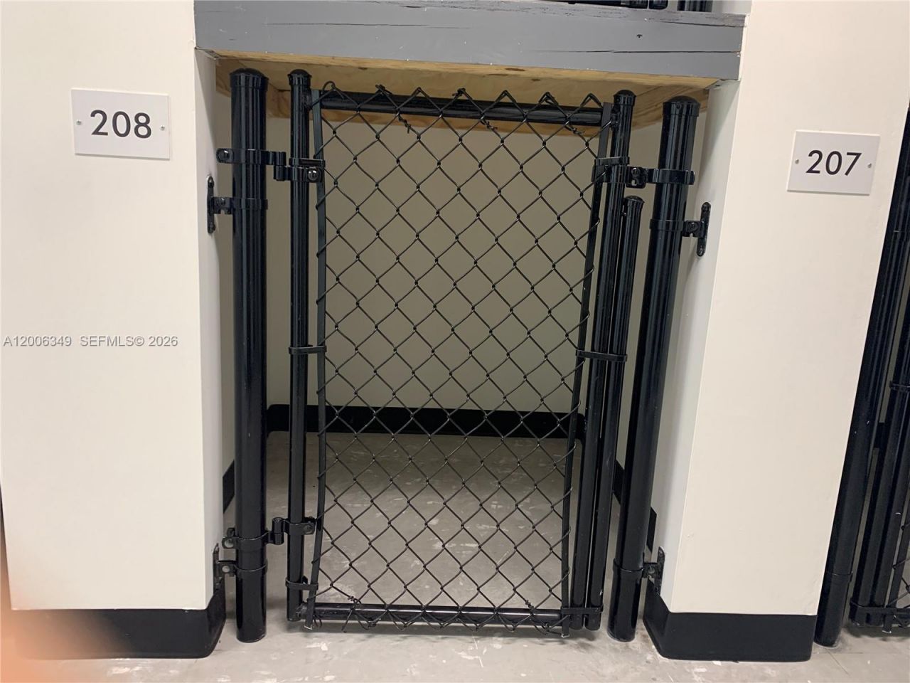 4100 Davie Rd , Unit 417, Davie, FL 33314 Photo