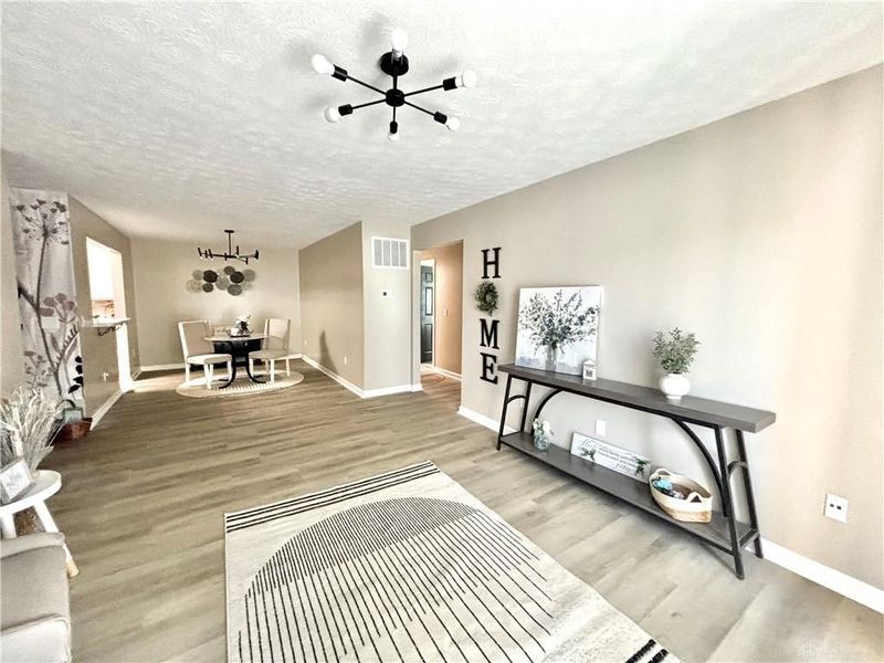2273 Crew Circle, West Carrollton, OH 45439 Photo 4