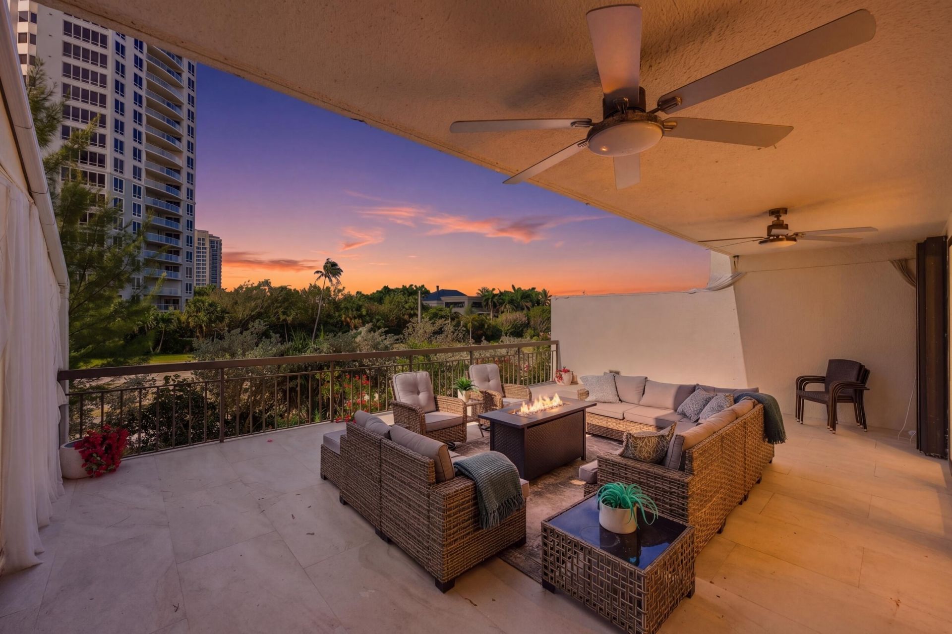 3972 N Ocean Drive, Unit 5, Singer Island, FL 33404 Photo