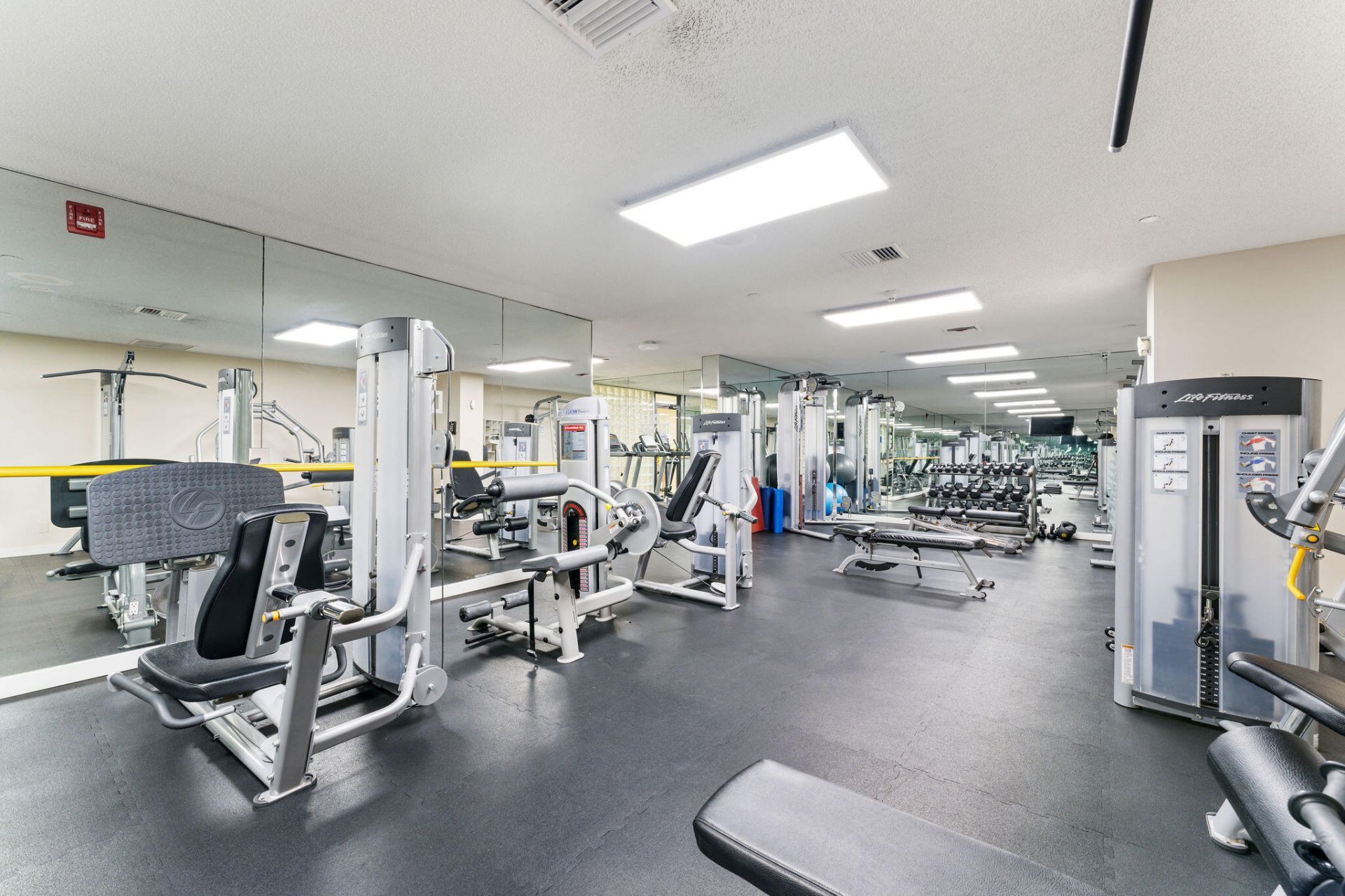 3972 N Ocean Drive, Unit 5, Singer Island, FL 33404 Photo