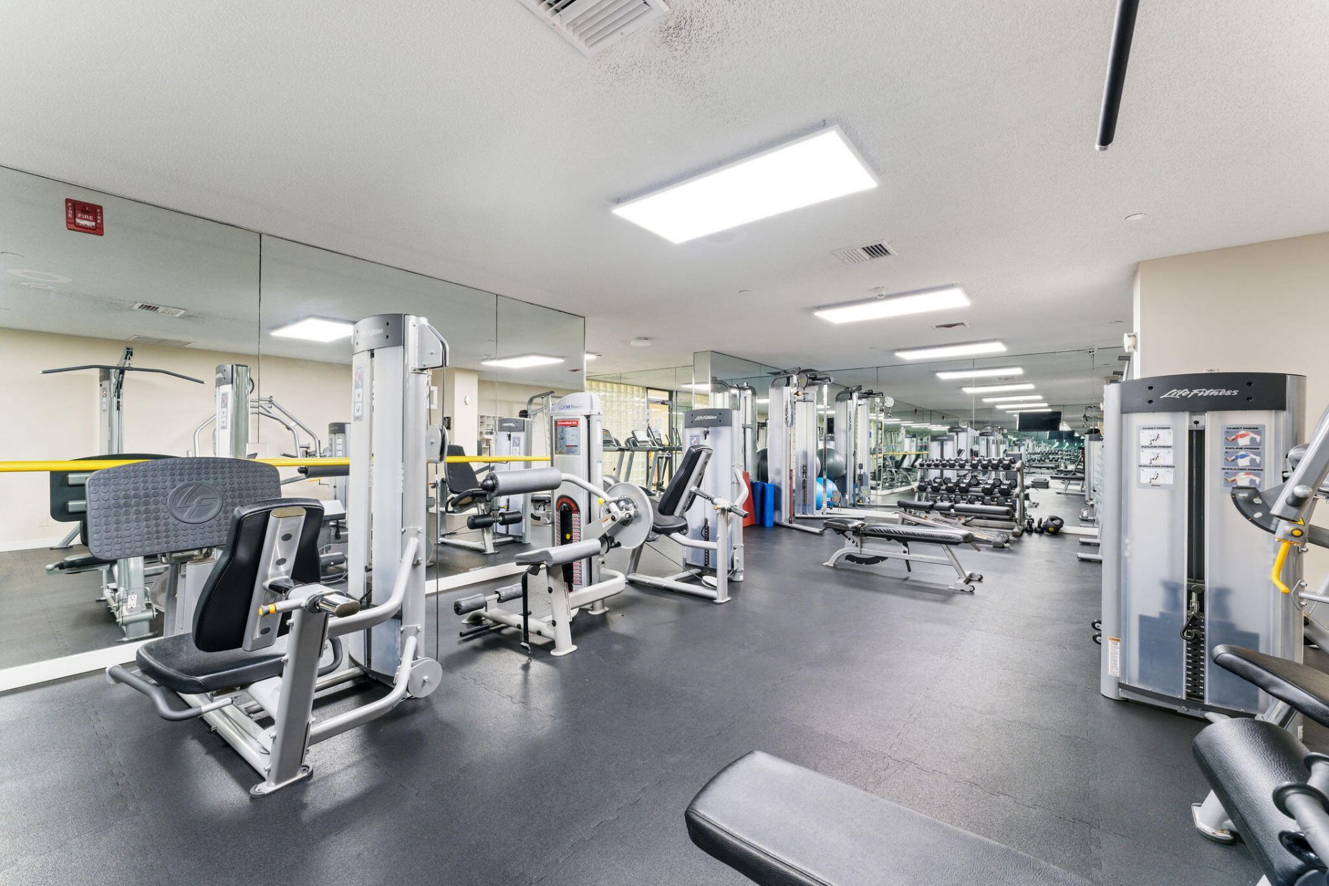 3972 N Ocean Drive, Unit 5, Singer Island, FL 33404 Photo