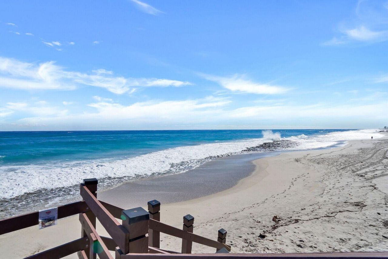 3972 N Ocean Drive, Unit 5, Singer Island, FL 33404 Photo