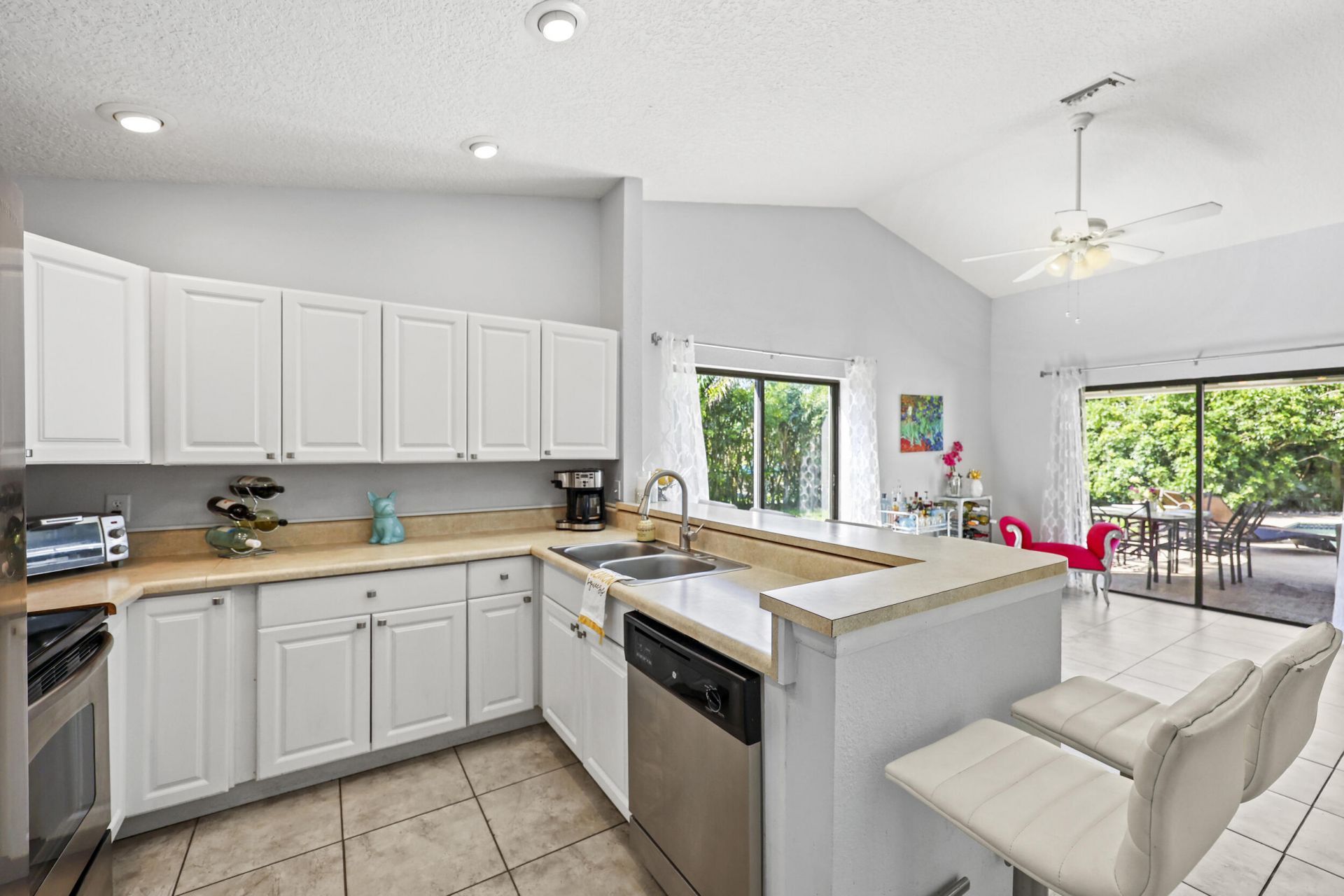 21059 Rustlewood Avenue, Boca Raton, FL 33428 Photo