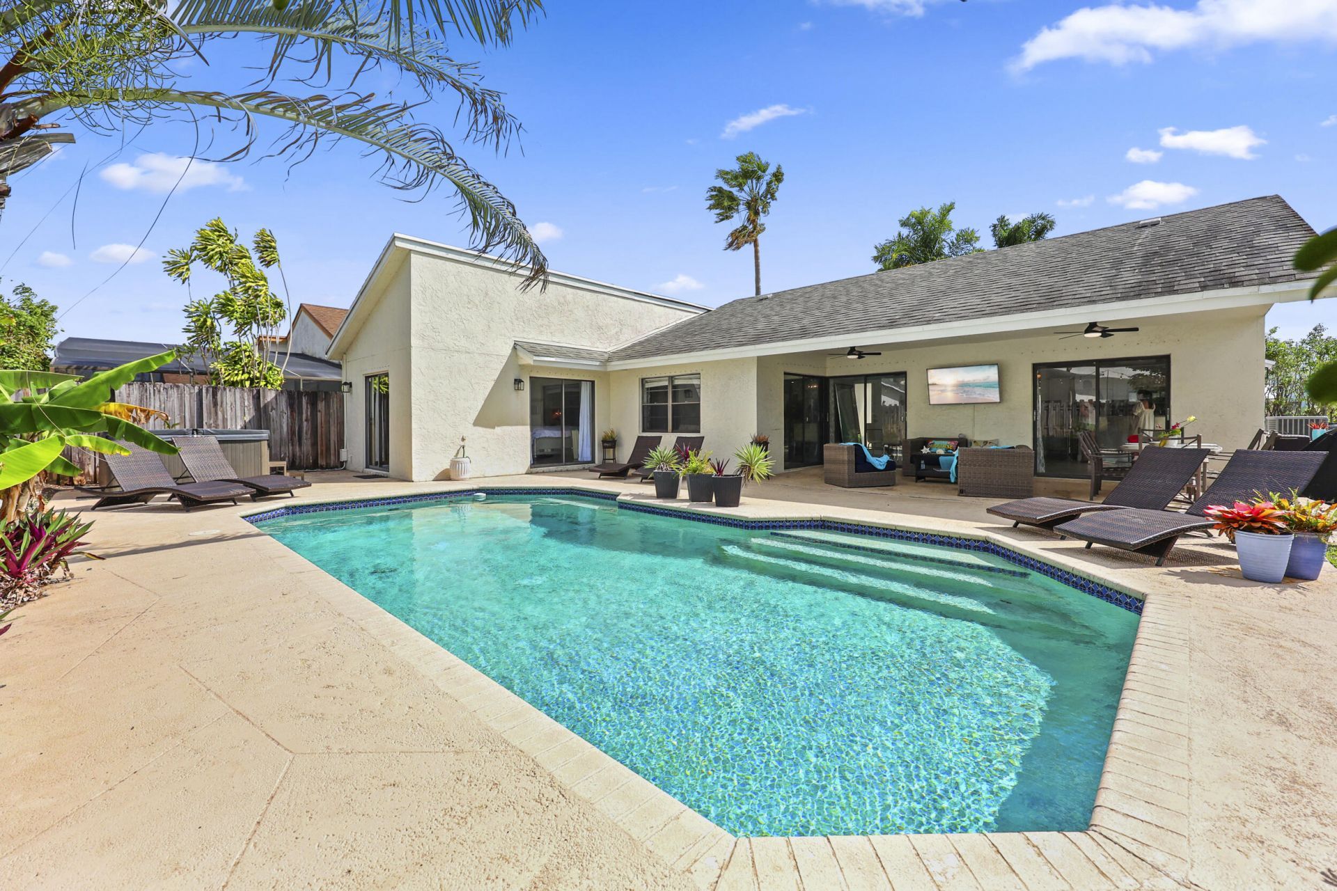 21059 Rustlewood Avenue, Boca Raton, FL 33428 Photo