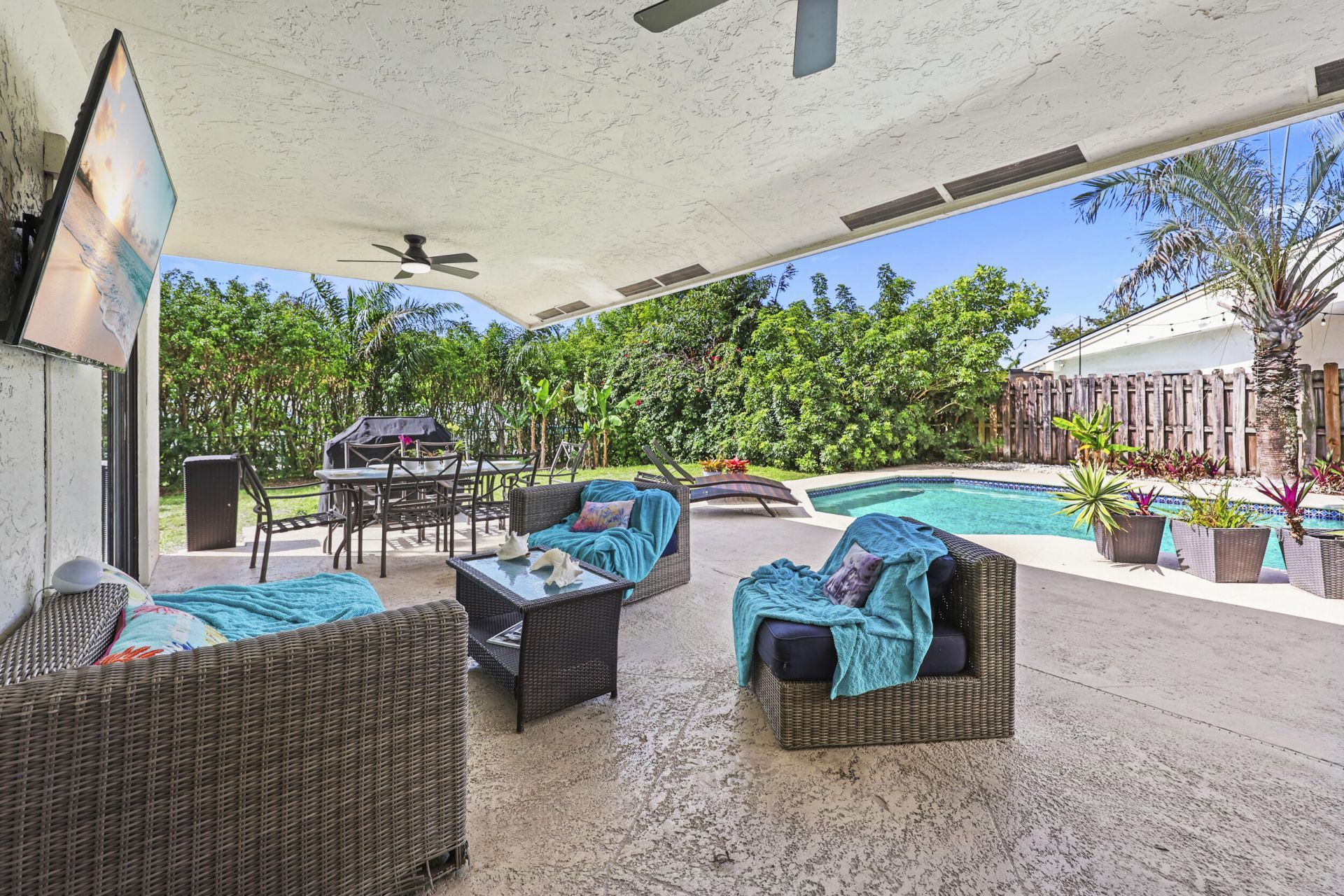 21059 Rustlewood Avenue, Boca Raton, FL 33428 Photo