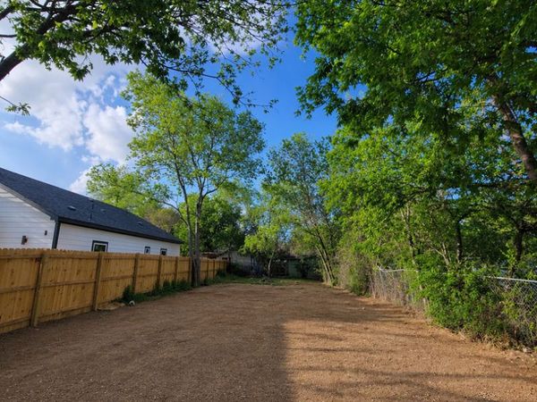 101 Calles, San Antonio, TX 78207