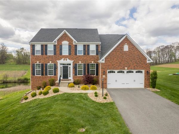 505 Cortland Dr, Finleyville, PA 15332