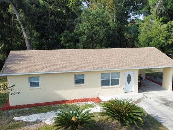 615 E Park Ave, Chiefland, FL 32626
