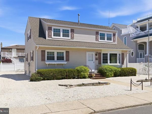 17 W RAMAPO LANE , LONG BEACH TOWNSHIP, NJ 08008