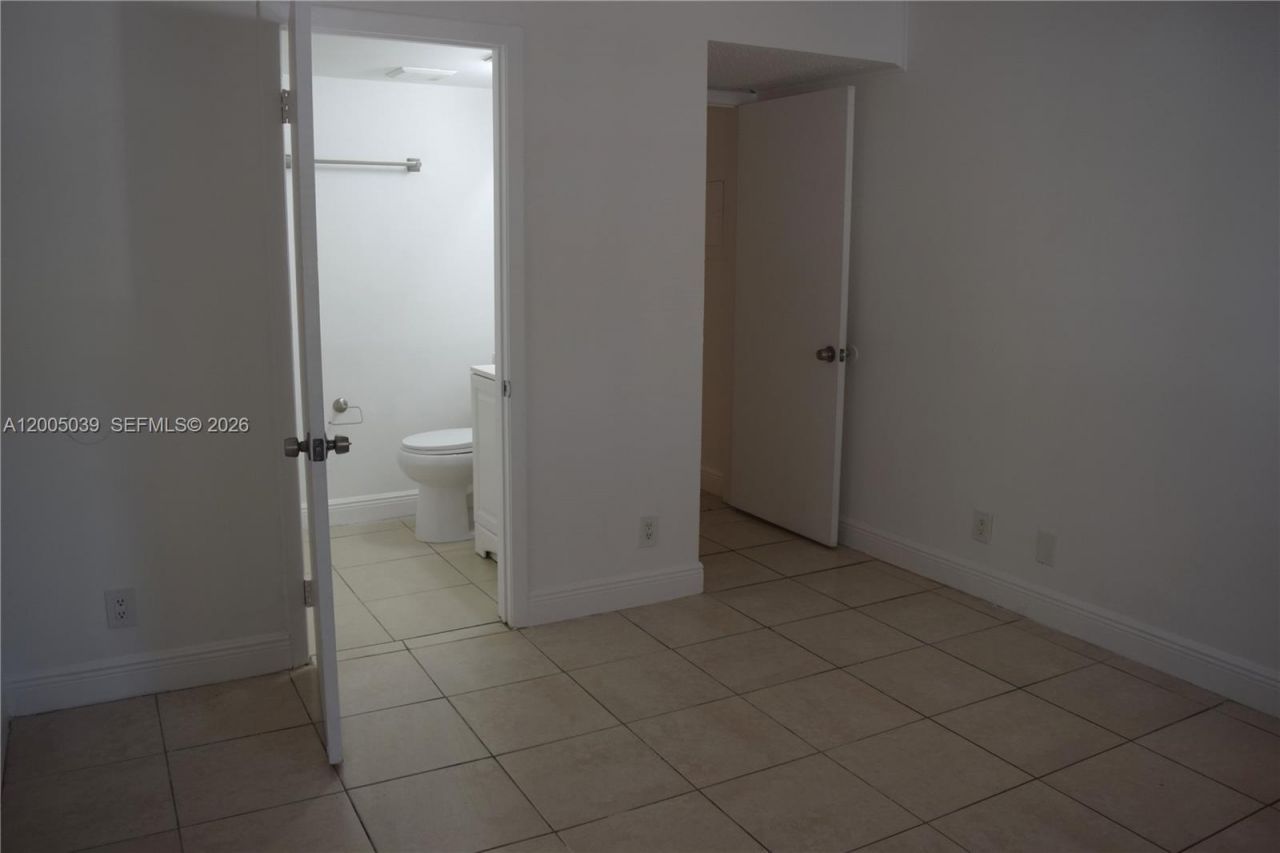 5628 Rock Island Rd , Unit 185, Tamarac, FL 33319 Photo