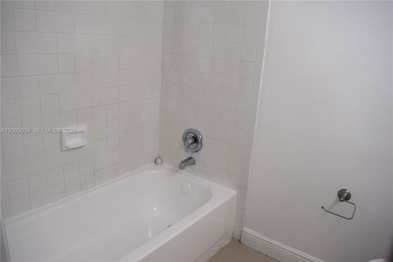 5628 Rock Island Rd , Unit 185, Tamarac, FL 33319 Photo