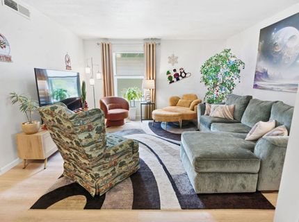 240 2nd St, Davis, CA 95616 Photo