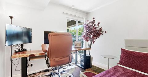 240 2nd St, Davis, CA 95616 Photo