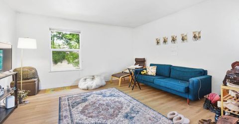 240 2nd St, Davis, CA 95616 Photo