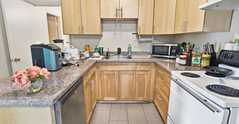 240 2nd St, Davis, CA 95616 Photo