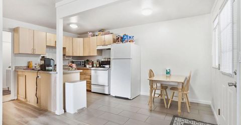 240 2nd St, Davis, CA 95616 Photo