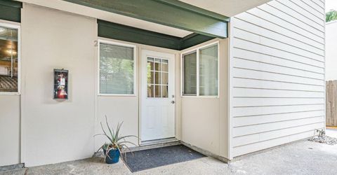 240 2nd St, Davis, CA 95616 Photo