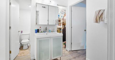 240 2nd St, Davis, CA 95616 Photo