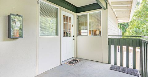 240 2nd St, Davis, CA 95616 Photo