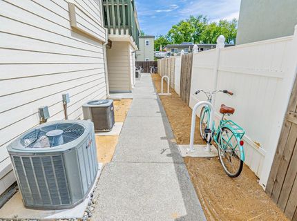 240 2nd St, Davis, CA 95616 Photo