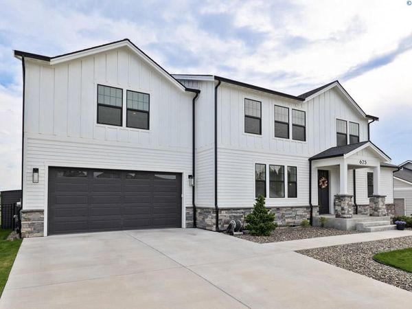 625 SW Cayuse, Pullman, WA 99163