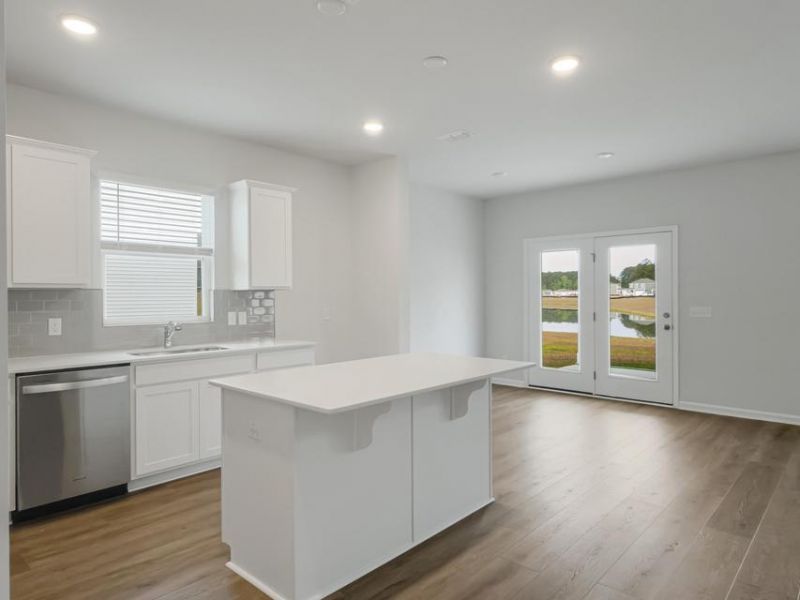 725 Meadowbrook Lane Photo 18