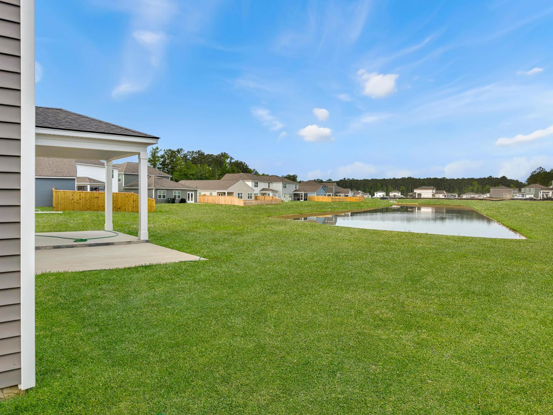 725 Meadowbrook Lane Photo 5