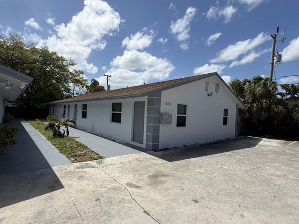 1309 NW 2nd Avenue, Unit 3, Pompano Beach, FL 33060