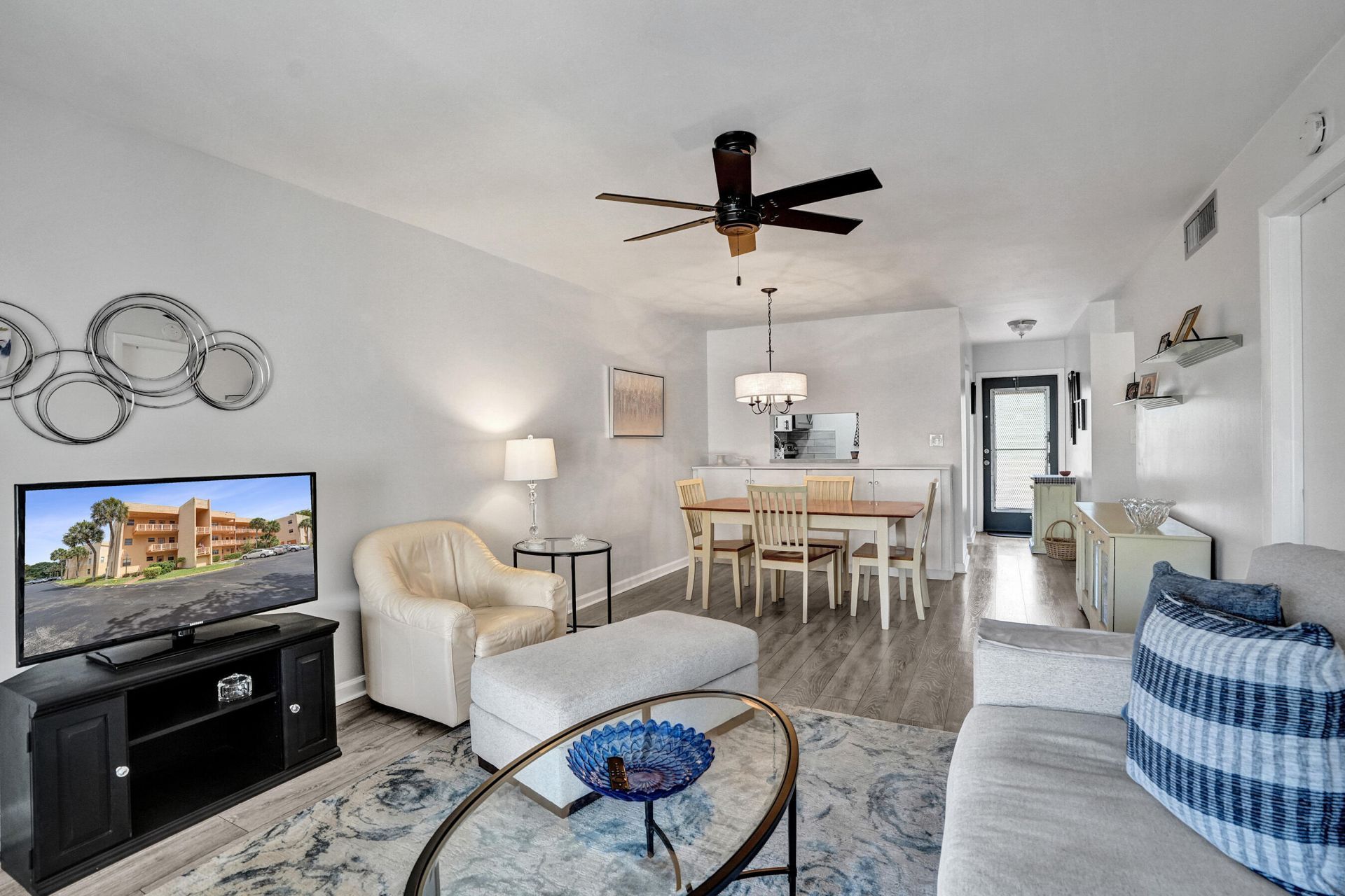8390 Lagos De Campo Boulevard, Unit 301, Tamarac, FL 33321 Photo