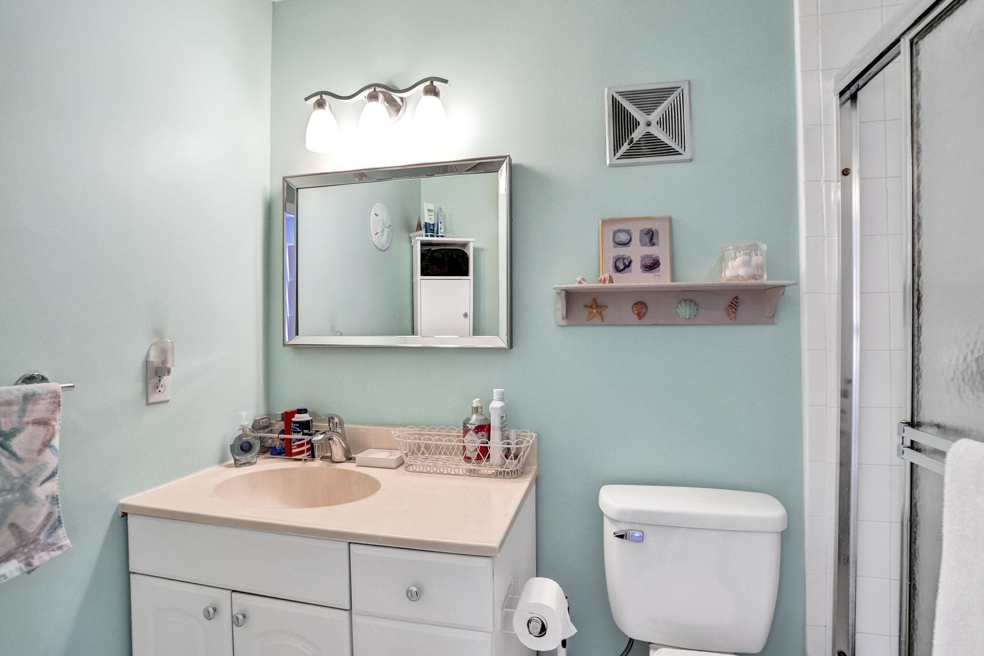 8390 Lagos De Campo Boulevard, Unit 301, Tamarac, FL 33321 Photo