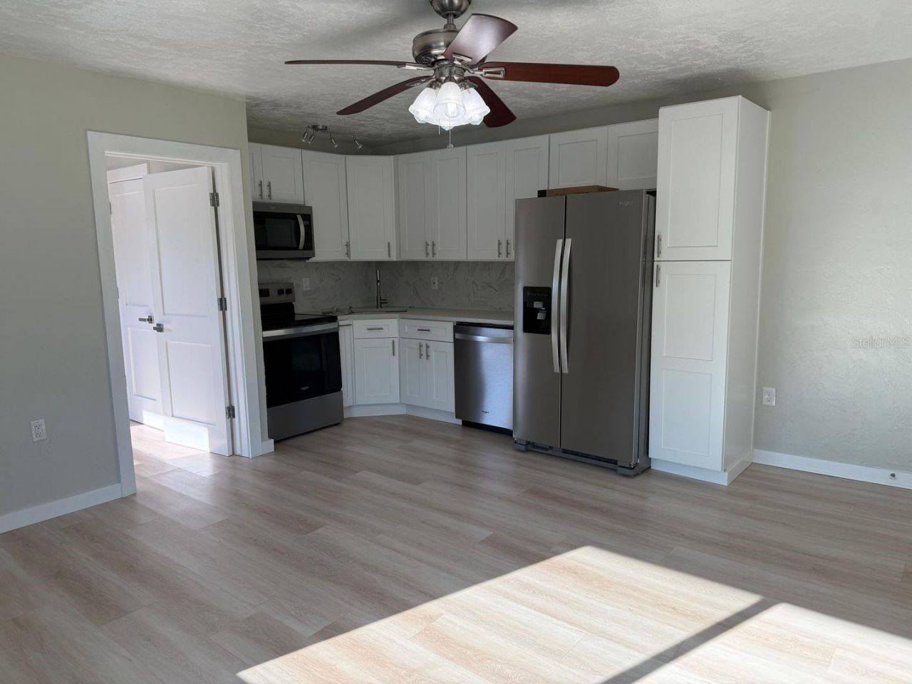 185 175th Terrace Drive E, Redington Shores, FL 33708 Photo