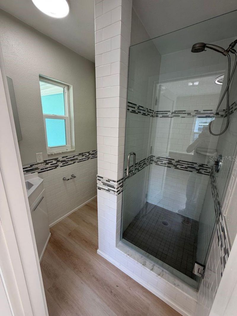 185 175th Terrace Drive E, Redington Shores, FL 33708 Photo