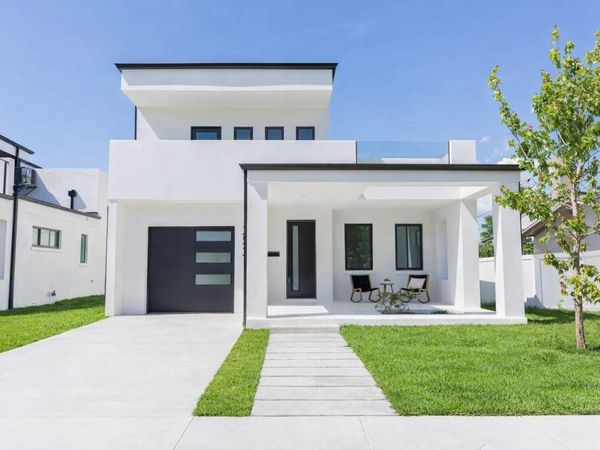 2521 18TH AVENUE N, ST PETERSBURG, FL 33713