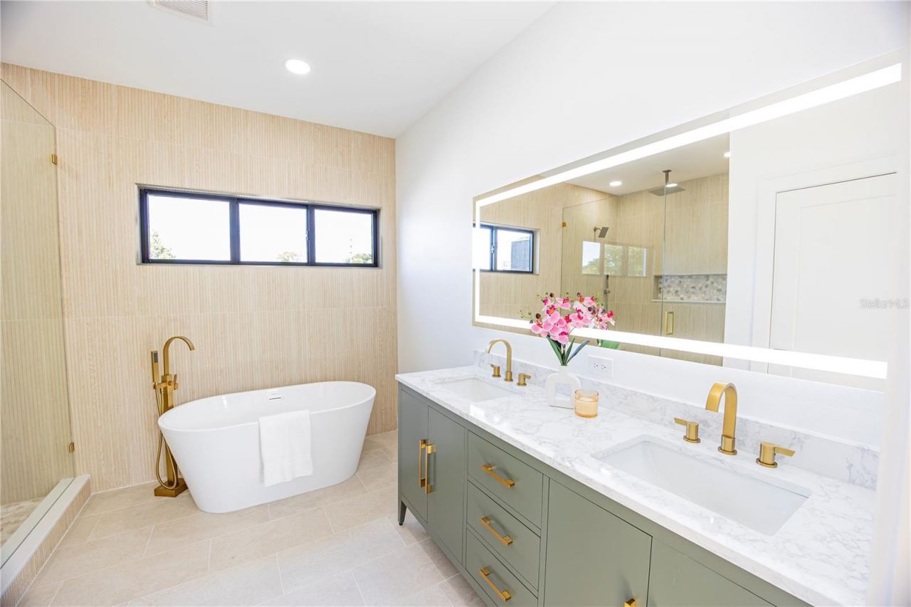 2521 18th Avenue N, Saint Petersburg, FL 33713 Photo