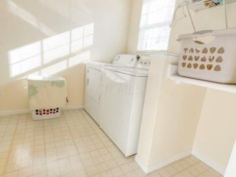 6722 Lagrange Drive, Unit 54E, Canal Winchester, OH 43110 Photo 10